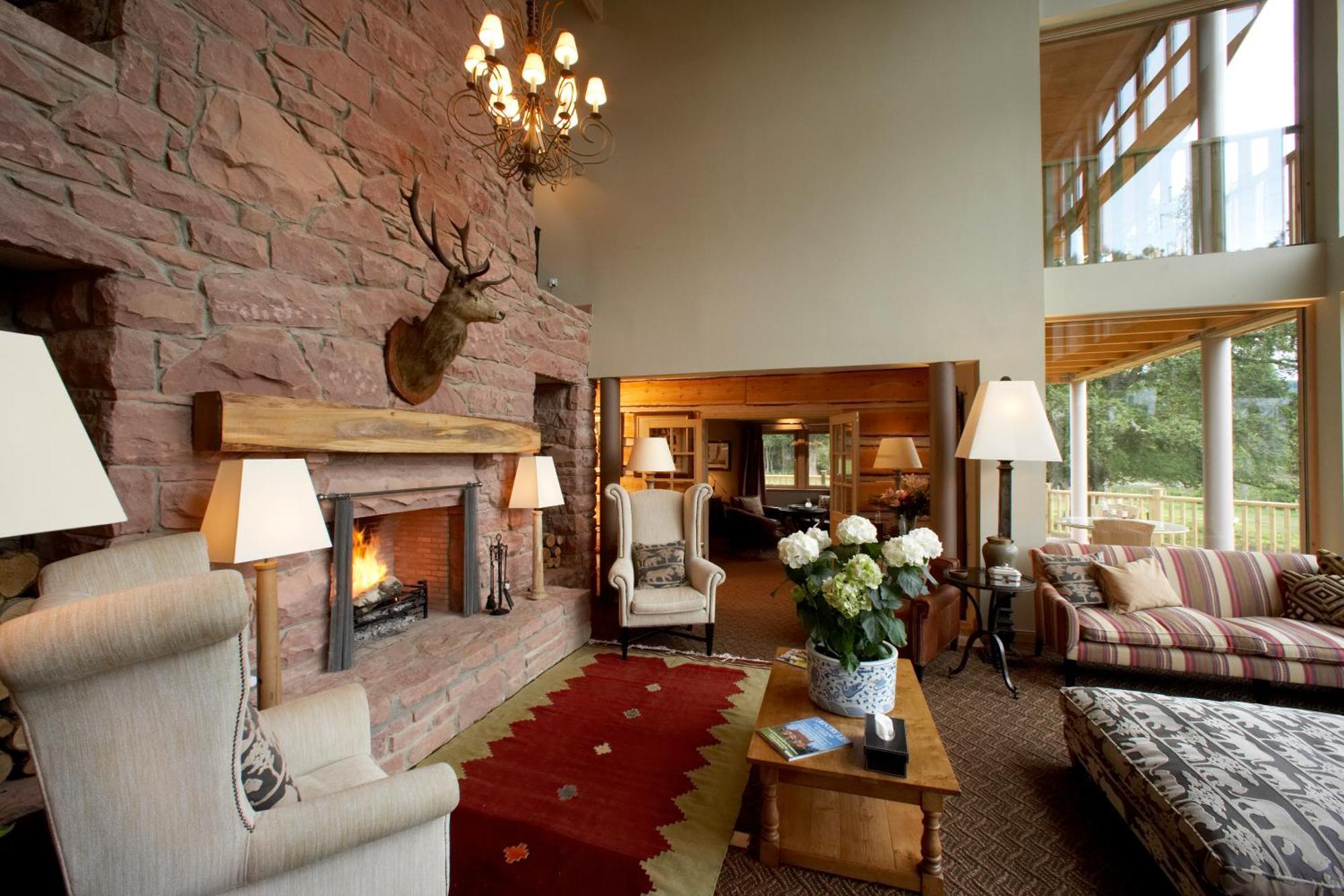 Ness Castle Lodges Inverness Eksteriør billede